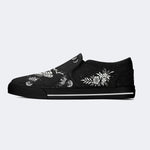Classic Death Moth Vintage Print - Slip On Shoes