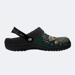 Jewel Moth Vintage Wreath Red&Green Print Fleece-Lined Clogs
