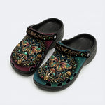 Jewel Moth Vintage Wreath Red&Green Print Fleece-Lined Clogs