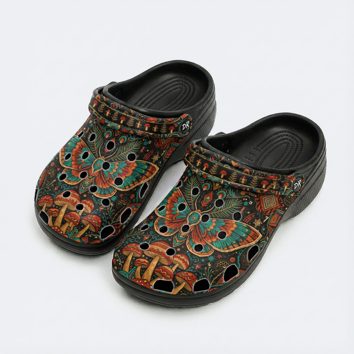 Retro Moth Mushroom Totem Print Fleece-Lined Clogs
