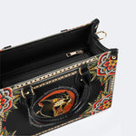 Vintage Black Panther With Flowers - Leather Handbag